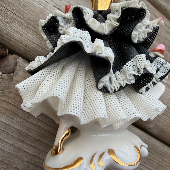 Dresden porcelain lace Spanish/carmen dancer vintage - Picture 12 of 14